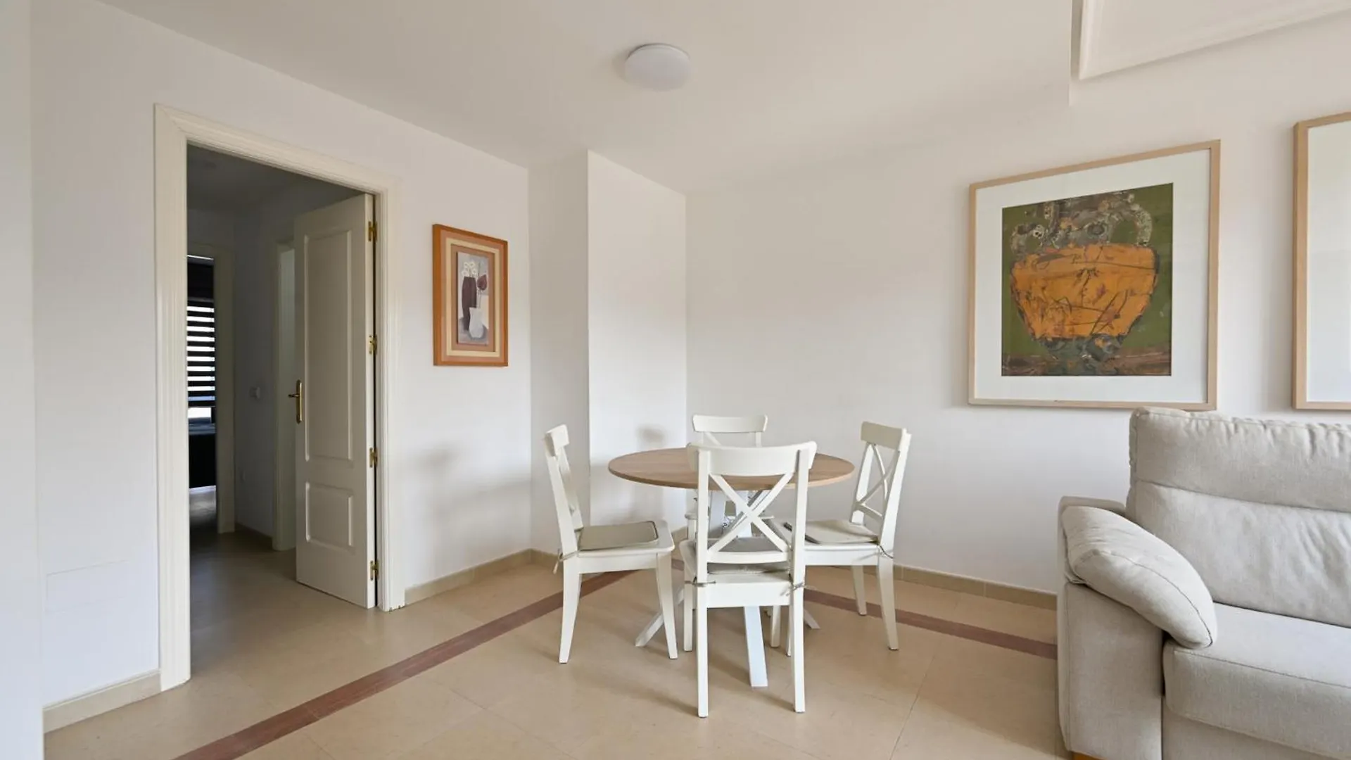 Charming 1-Bedroom Apartment Walk To Puerto Banus! Marbella