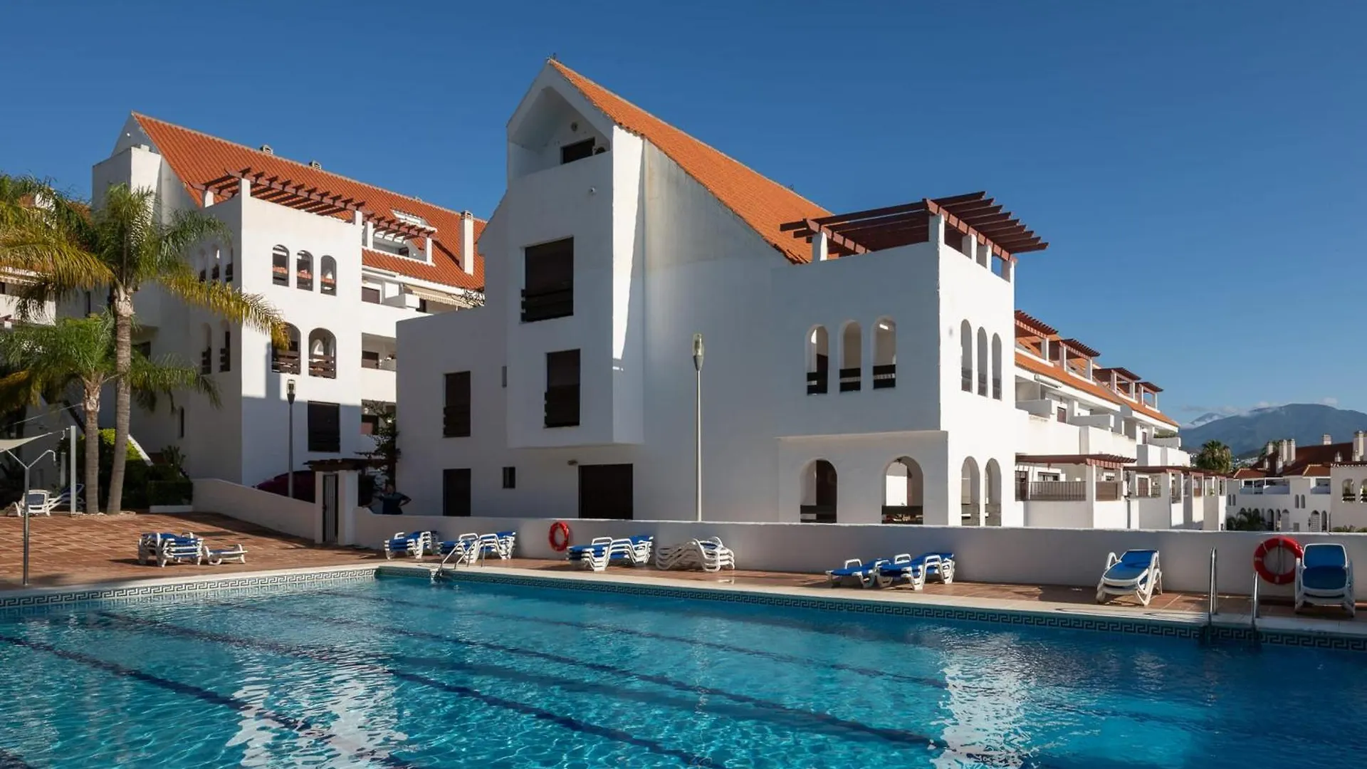 Charming 1-Bedroom Apartment Walk To Puerto Banus! Marbella